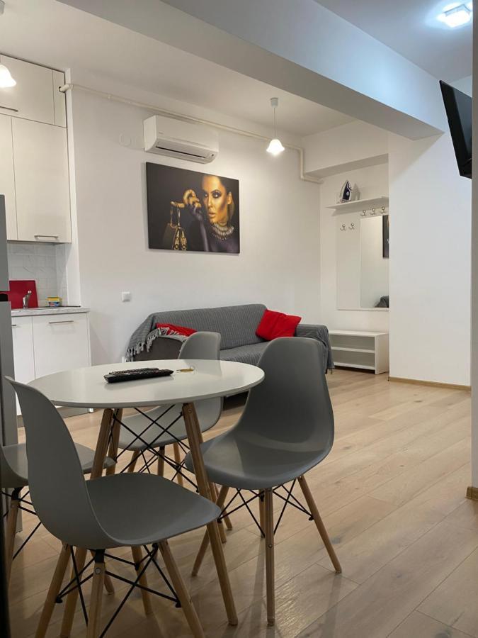 City Center Glam Apartments Palas Iasi Exterior photo