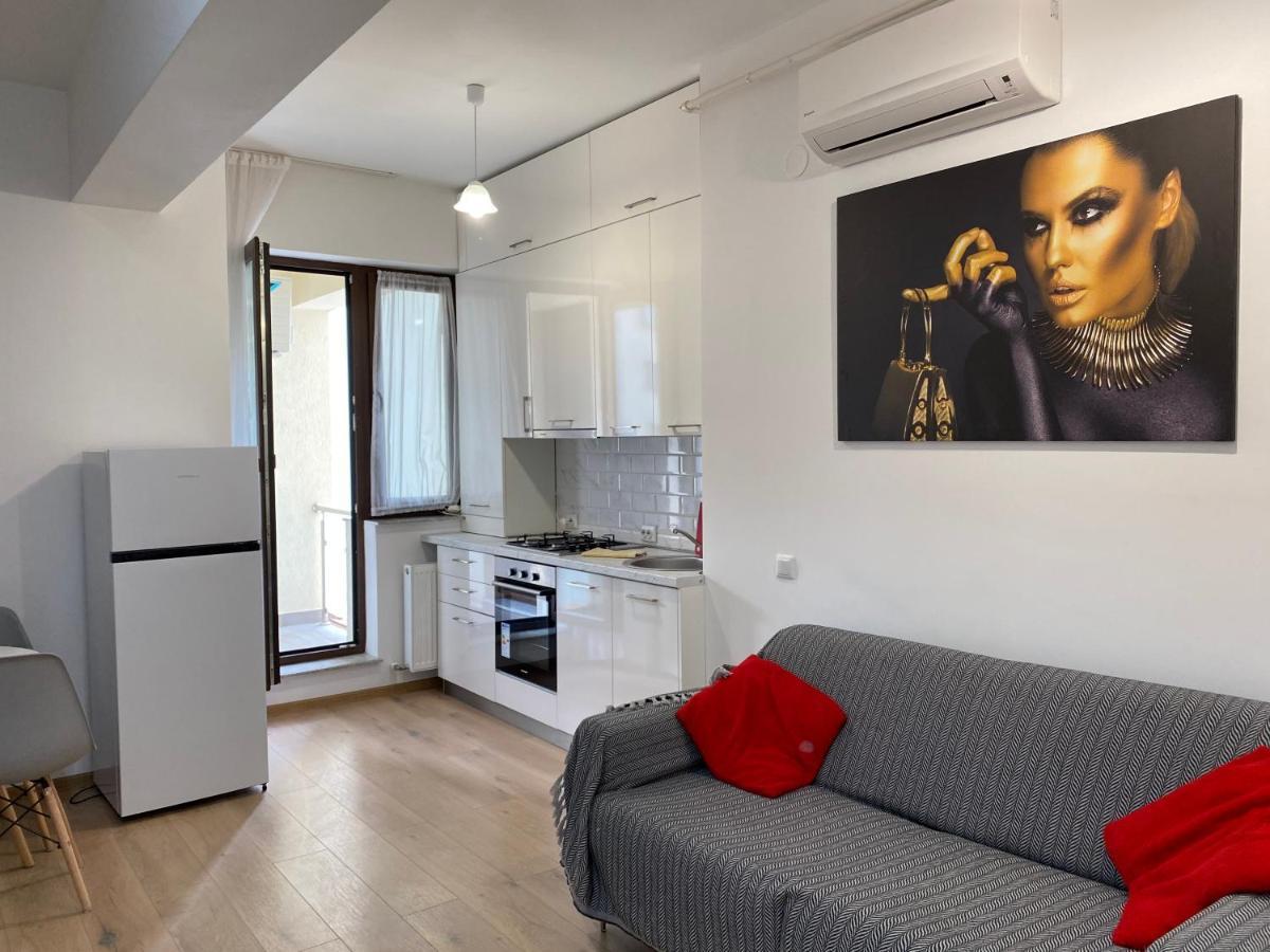 City Center Glam Apartments Palas Iasi Exterior photo